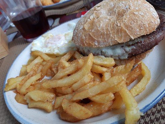 El Huevo y La Gallina